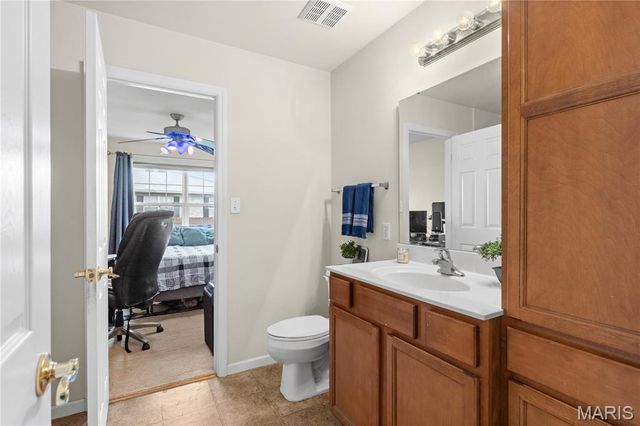406 S Church Street 522, St Peters, MO 63376