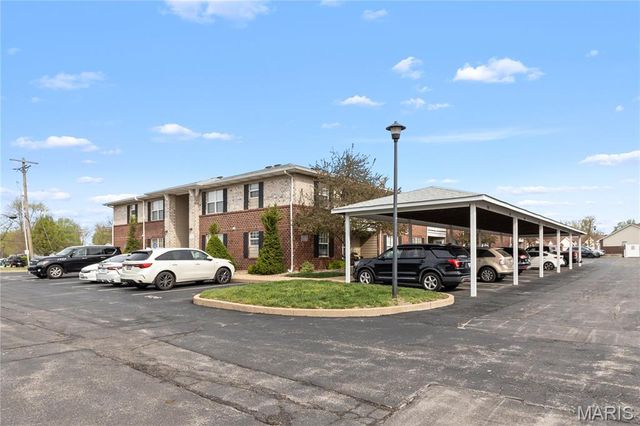 406 S Church Street 522, St Peters, MO 63376