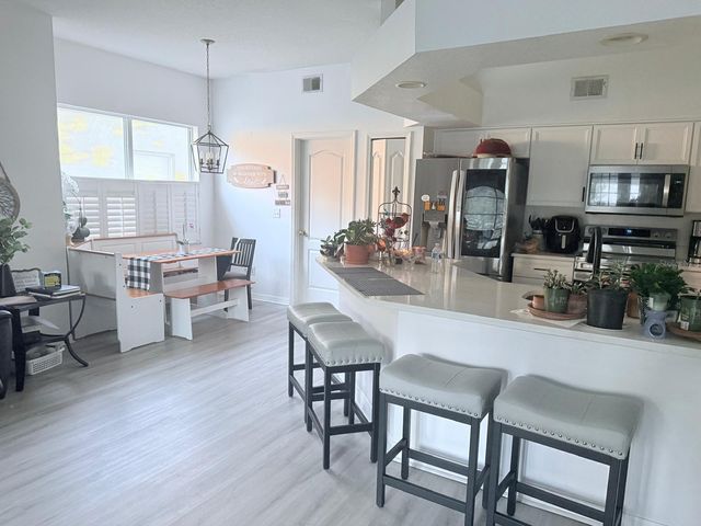 609 PRINCE LANE, Oviedo, FL 32765