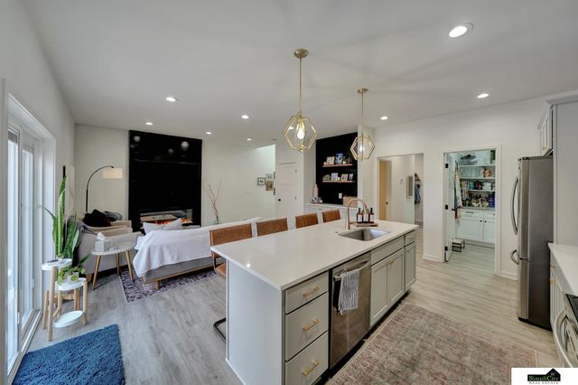 6204 Franciscan Drive, Lincoln, NE 68526