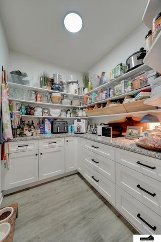 6204 Franciscan Drive, Lincoln, NE 68526