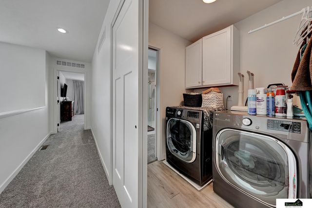 6204 Franciscan Drive, Lincoln, NE 68526