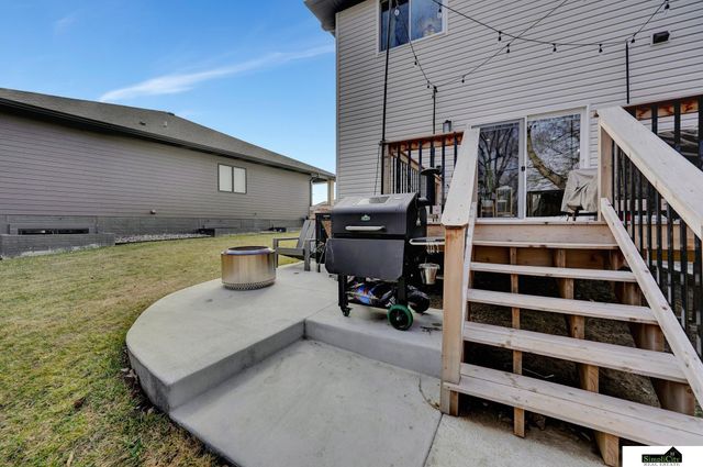 6204 Franciscan Drive, Lincoln, NE 68526