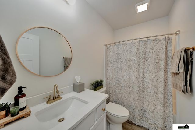 6204 Franciscan Drive, Lincoln, NE 68526