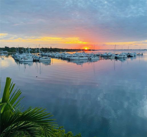 675 NW Flagler Ave 303, Stuart, FL 34994