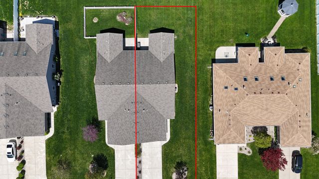 200 Polly Lane, Hobart, IN 46342