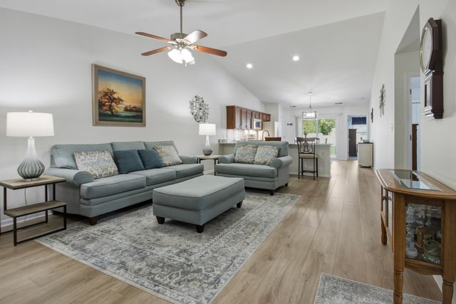 200 Polly Lane, Hobart, IN 46342