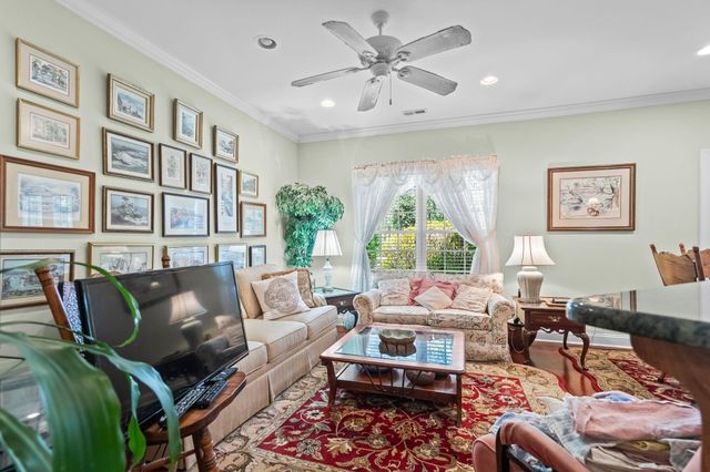 3258 Hermitage Dr., Little River, SC 29566