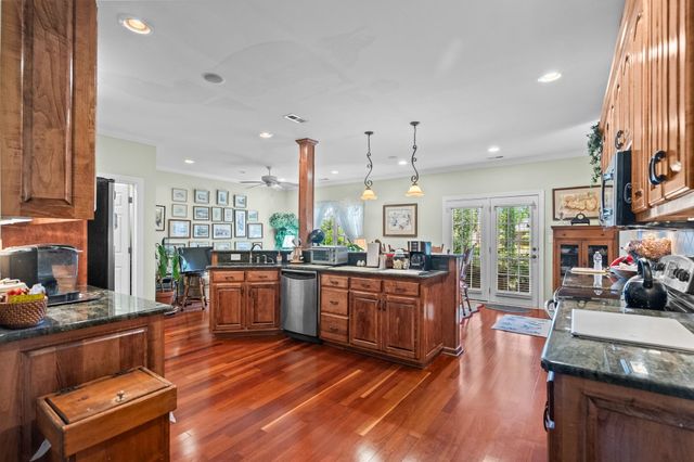 3258 Hermitage Dr., Little River, SC 29566