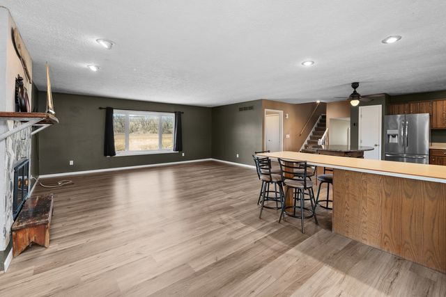 3545 W Harbor Drive, Bettendorf, IA 52722