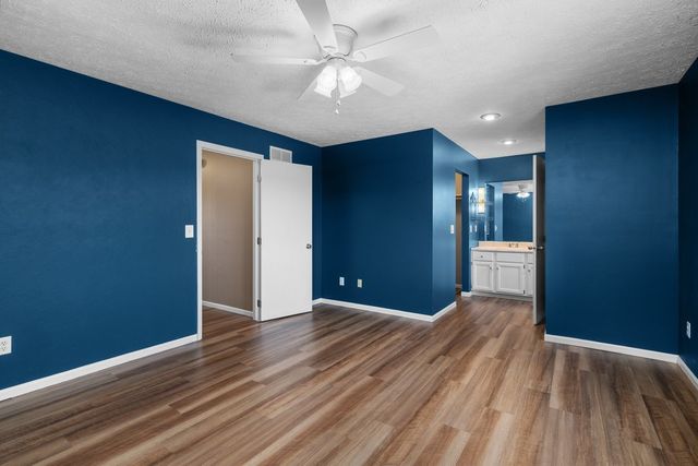 3545 W Harbor Drive, Bettendorf, IA 52722