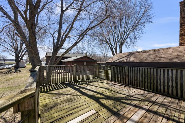 3545 W Harbor Drive, Bettendorf, IA 52722