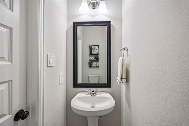 110 Skyshine Court, Conroe, TX 77304