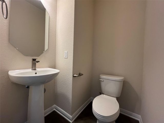 5909 Steep Cactus TRL B, Austin, TX 78735
