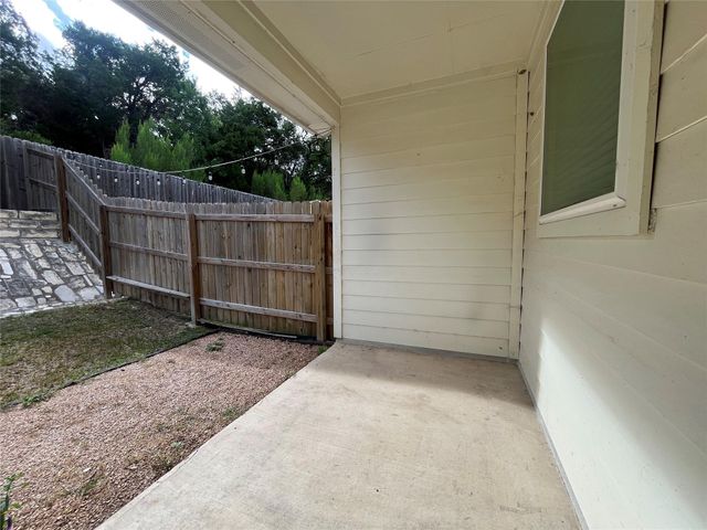 5909 Steep Cactus TRL B, Austin, TX 78735