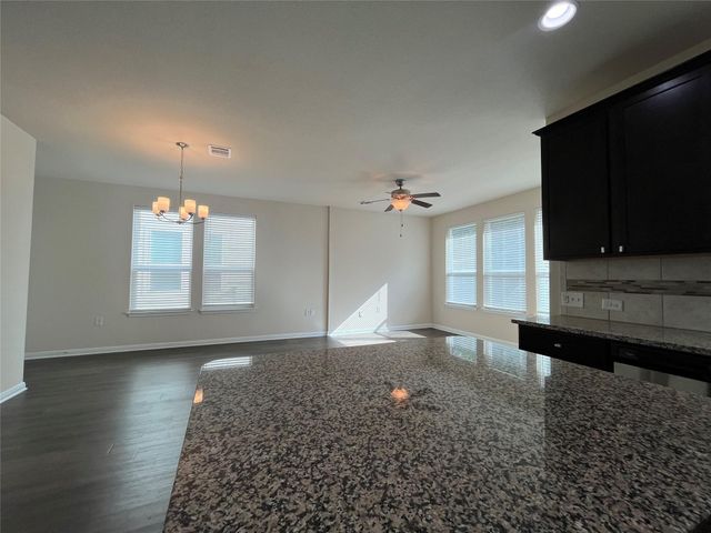 5909 Steep Cactus TRL B, Austin, TX 78735