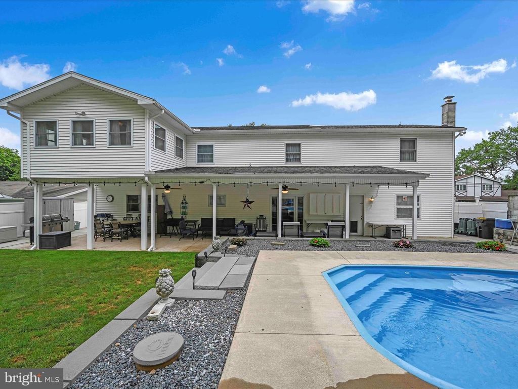 367 OHIO AVE, Shenandoah, PA 17976
