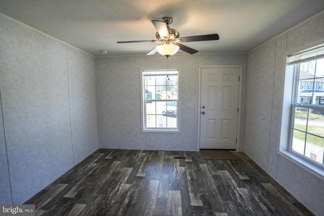 20 COURT ST, Lehighton, PA 18235