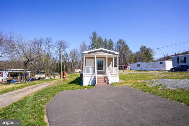 20 COURT ST, Lehighton, PA 18235