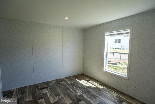 20 COURT ST, Lehighton, PA 18235