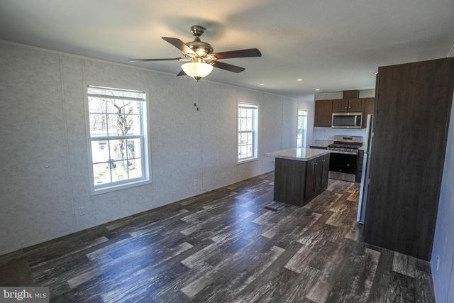 20 COURT ST, Lehighton, PA 18235