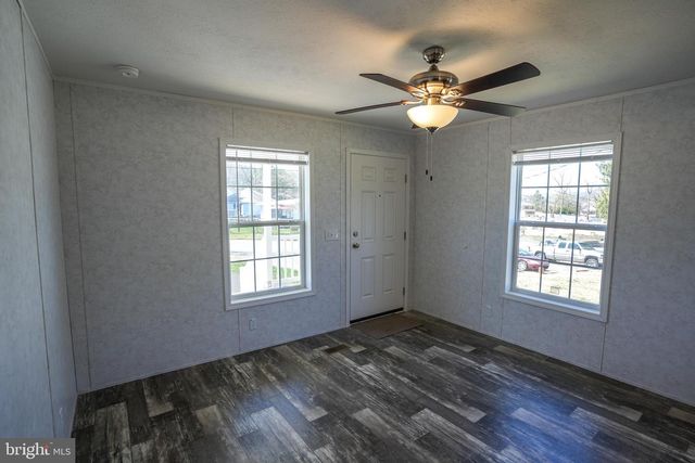 20 COURT ST, Lehighton, PA 18235