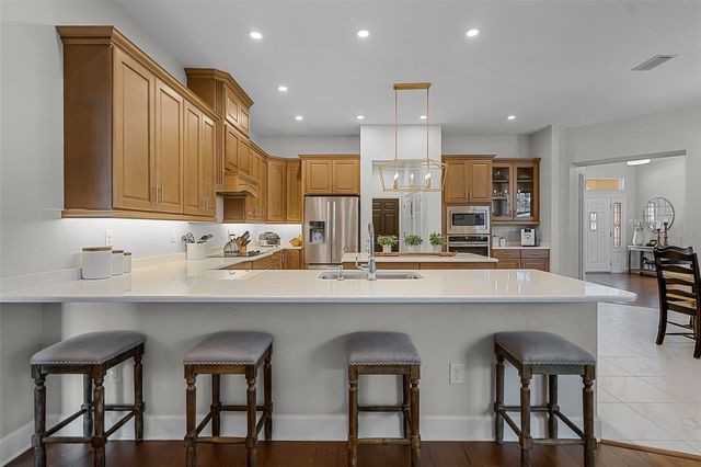 926 JOHN CRESSLER DRIVE, Seffner, FL 33584