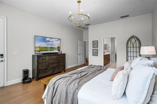 926 JOHN CRESSLER DRIVE, Seffner, FL 33584