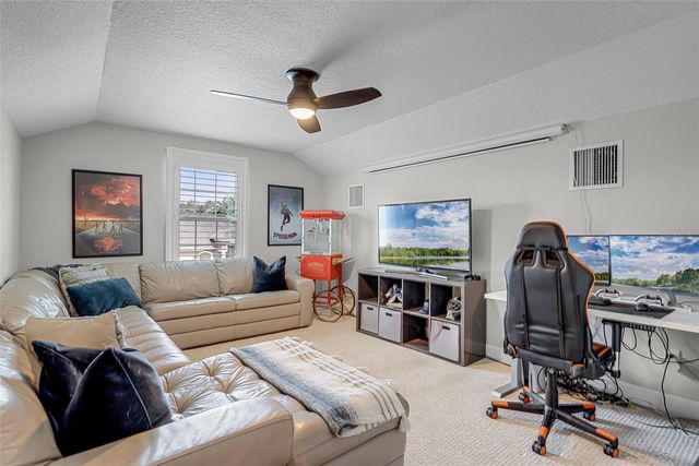 926 JOHN CRESSLER DRIVE, Seffner, FL 33584