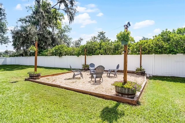 926 JOHN CRESSLER DRIVE, Seffner, FL 33584