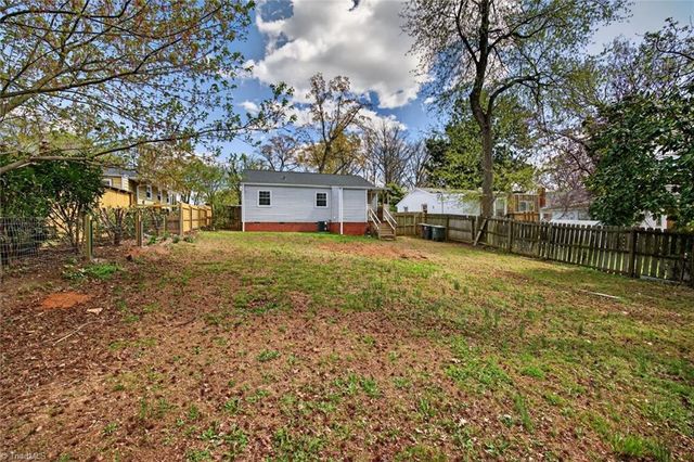 1314 Town Street, Greensboro, NC 27407