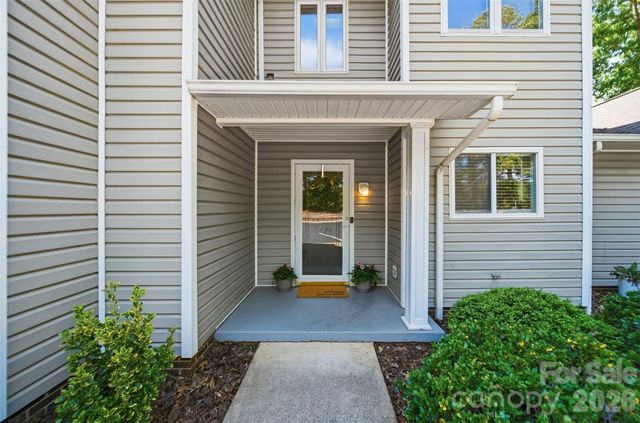 2675 White Oak Ct Extension, Claremont, NC 28610
