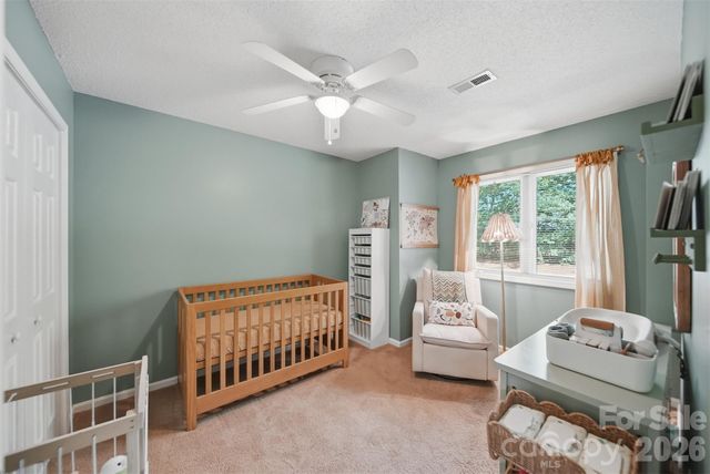 2675 White Oak Ct Extension, Claremont, NC 28610