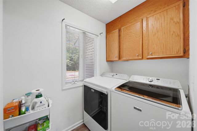 2675 White Oak Ct Extension, Claremont, NC 28610