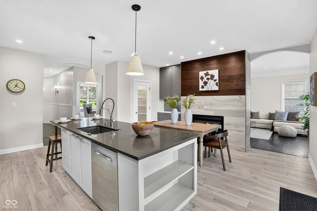 10737 Jacobs Court, Fishers, IN 46040