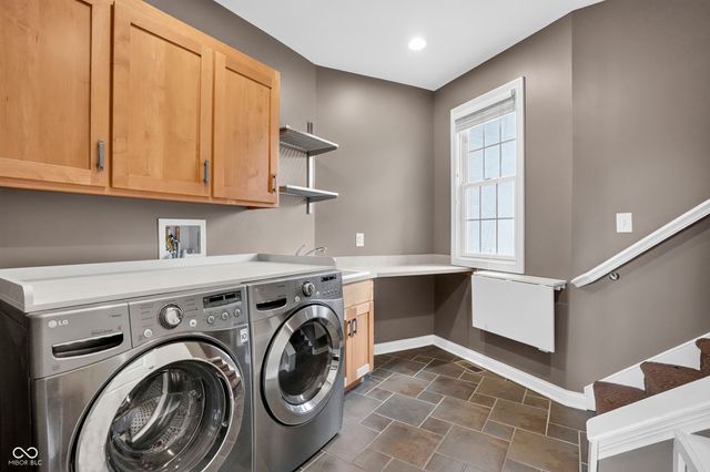 10737 Jacobs Court, Fishers, IN 46040