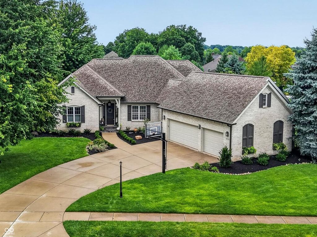 10737 Jacobs Court, Fishers, IN 46040