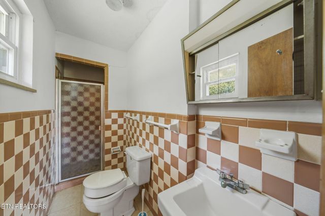 804 Maryville Hwy, Seymour, TN 37865