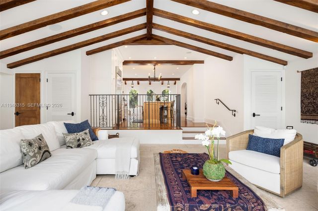 1234 S Greenway Dr, Coral Gables, FL 33134