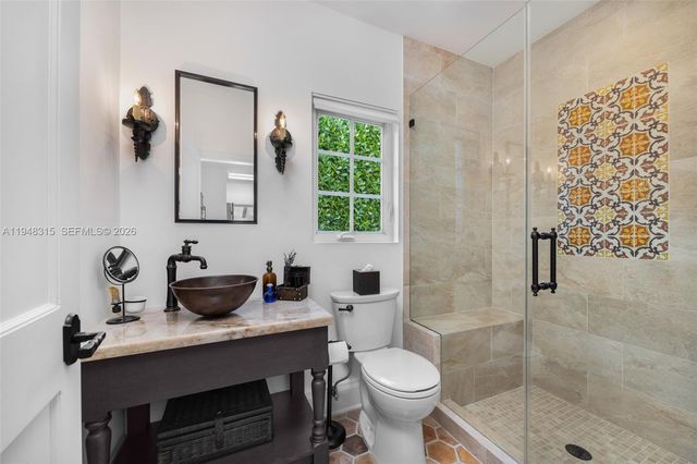 1234 S Greenway Dr, Coral Gables, FL 33134