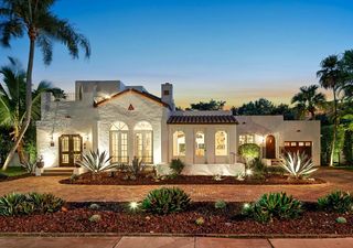 1234 S Greenway Dr, Coral Gables, FL 33134