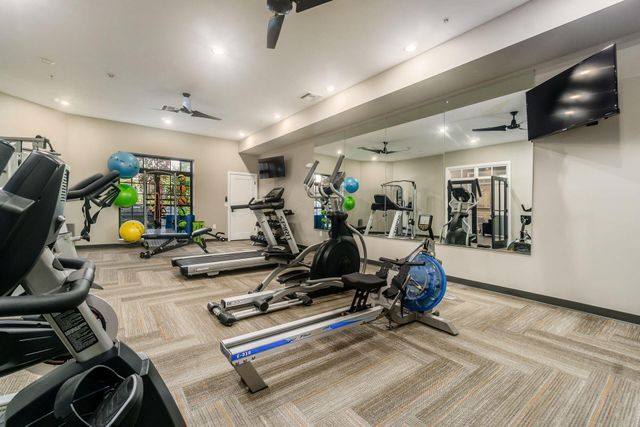 1670 E Broad Street, 309, Columbus, OH 43203