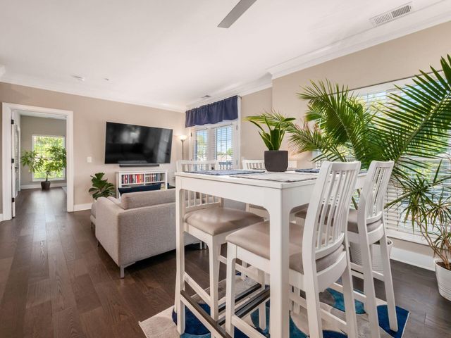 1670 E Broad Street, 309, Columbus, OH 43203