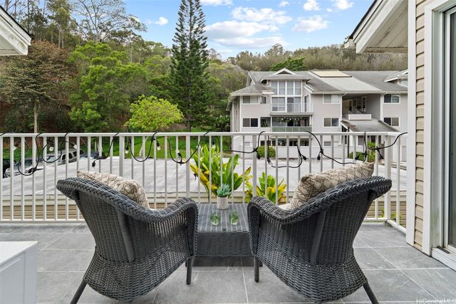 95-270 Waikalani Drive B302, Mililani, HI 96789