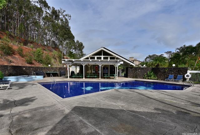 95-270 Waikalani Drive B302, Mililani, HI 96789