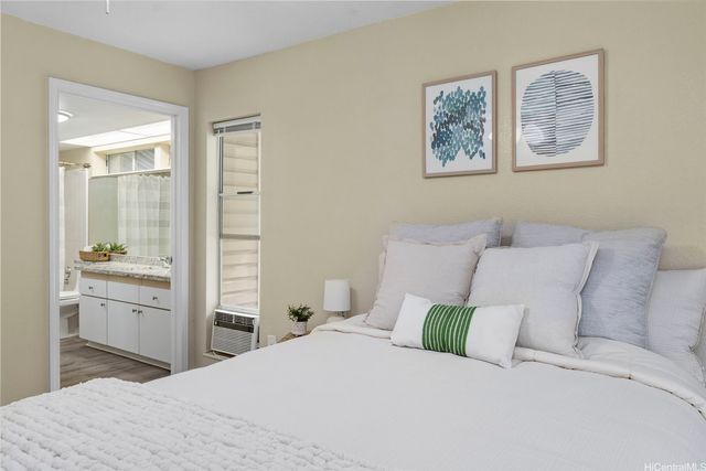 95-270 Waikalani Drive B302, Mililani, HI 96789