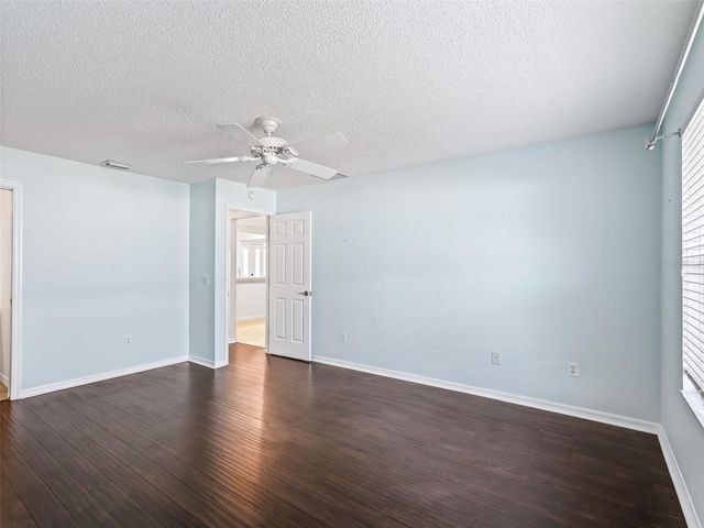 485 MALLORY HILL DRIVE, The Villages, FL 32162