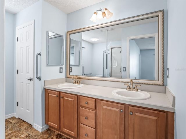 485 MALLORY HILL DRIVE, The Villages, FL 32162