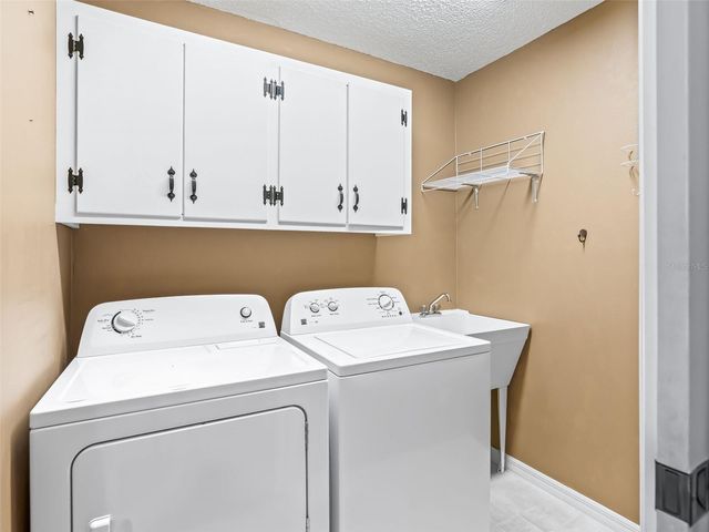 485 MALLORY HILL DRIVE, The Villages, FL 32162