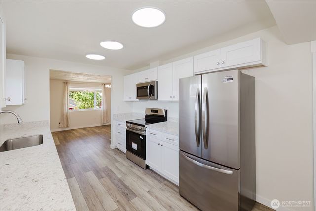 1112 Perry Avenue, Bremerton, WA 98310